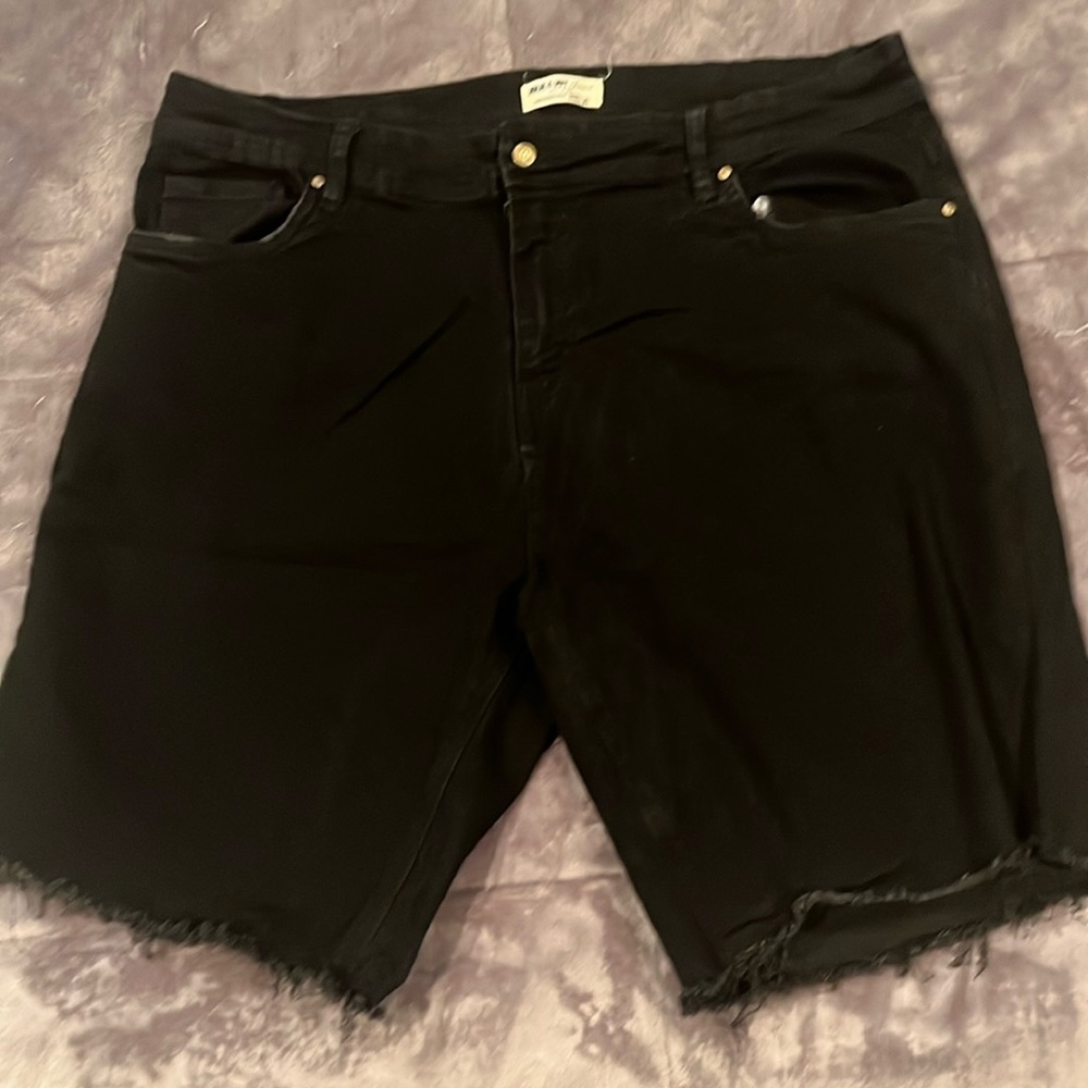 Black Bermuda length size 16 Jolie and joy jeans brand
